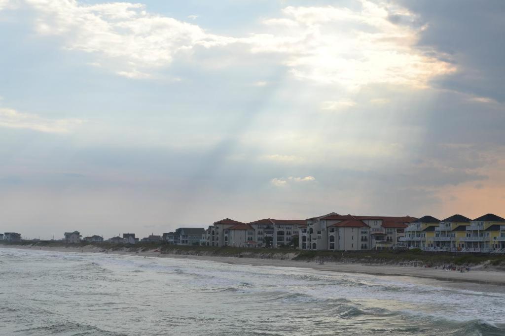 Luxury 2Br Ocean View Condo - Villa Capriani Resort - Sleeps Up To 10 North Topsail Beach Exterior photo